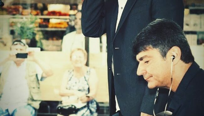 Live-3-900X1600 process